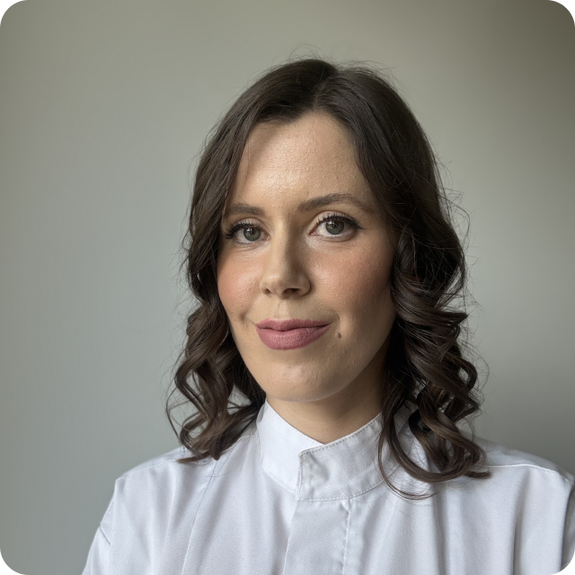 Dr. Cristina Bara